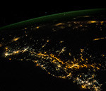 Ночное побережье Персидского залива