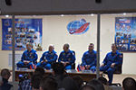 Пресс-конференция экипажей пилотируемого корабля "Союз МС-08"