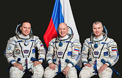 Broadcast of the post-flight Conference of the Crew of the Soyuz MS-21 Spacecraft (video)