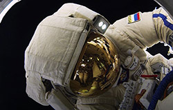 Live Broadcast of the Spacewalk November 17, 2022 (video)