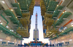 Запуск пилотируемого корабля «Шэньчжоу-15» к китайской орбитальной станции «Тяньгун» 29 ноября 2022 г. (фото, видео)